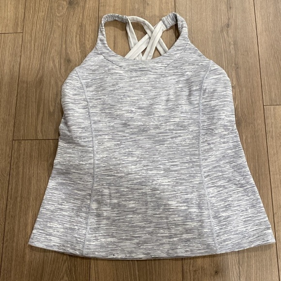 Lululemon | Enhearten Ice Gray Padded Tank | Size 12 - Picture 5 of 7